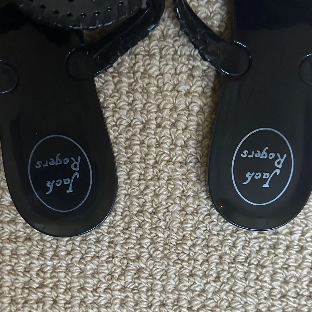 Jack Rogers Georgica Jelly Medallion Thong Sandals – Black, Sz 9 - Picture 2 of 5